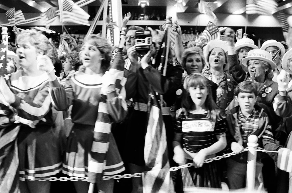 President Ronald Reagan speaks at the College of DuPage - Al Podgorski for Chicago Sun-Times