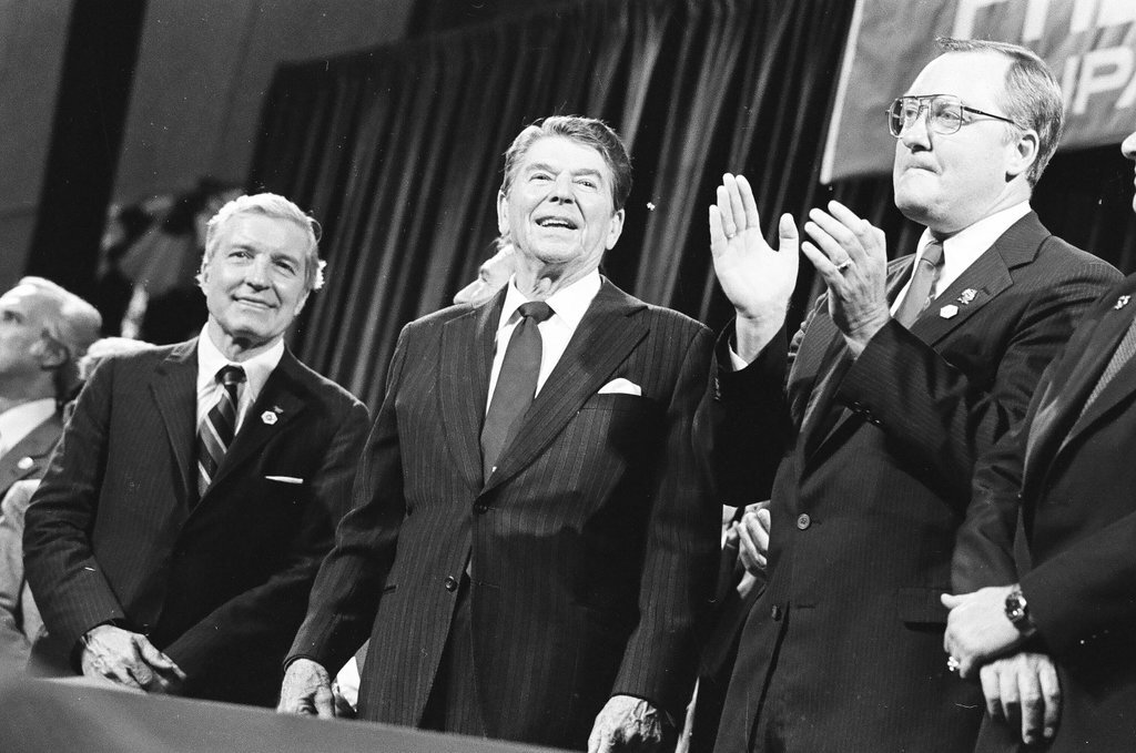 President Ronald Reagan speaks at the College of DuPage - Al Podgorski for Chicago Sun-Times