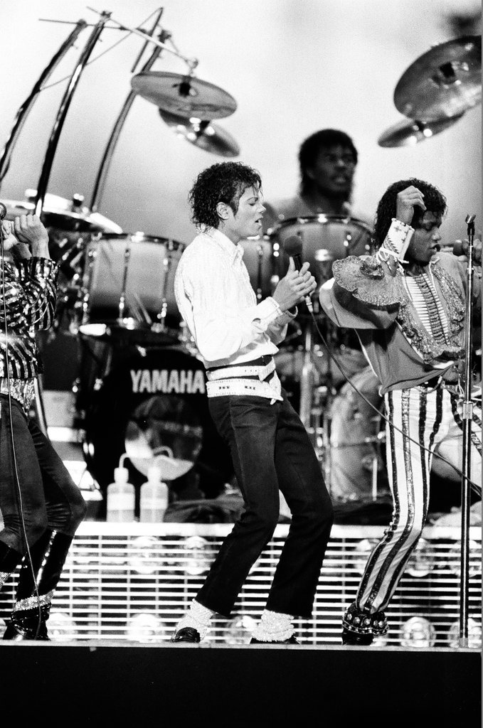 Michael Jackson concert at Comiskey Park - Bob (Robert) Black for Chicago Sun-Times