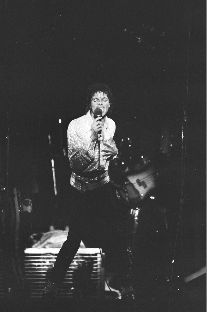 Michael Jackson concert at Comiskey Park - Bob (Robert) Black for Chicago Sun-Times