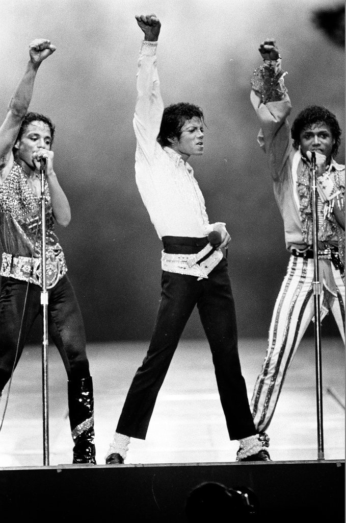 Michael Jackson concert at Comiskey Park - Bob (Robert) Black for Chicago Sun-Times