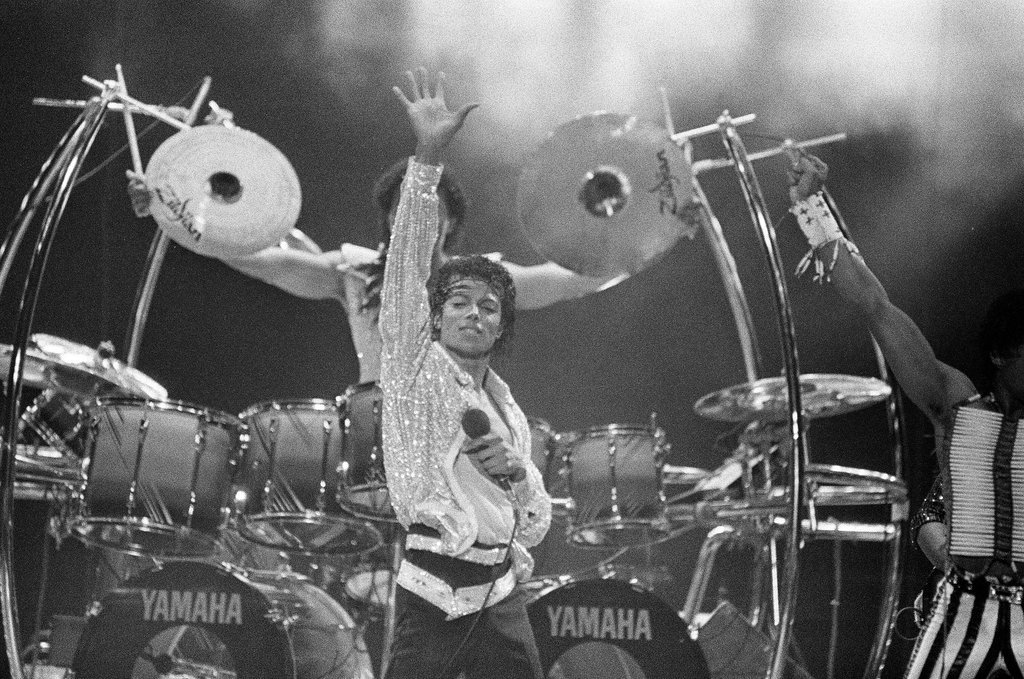 Michael Jackson concert at Comiskey Park - Ringham for Chicago Sun-Times