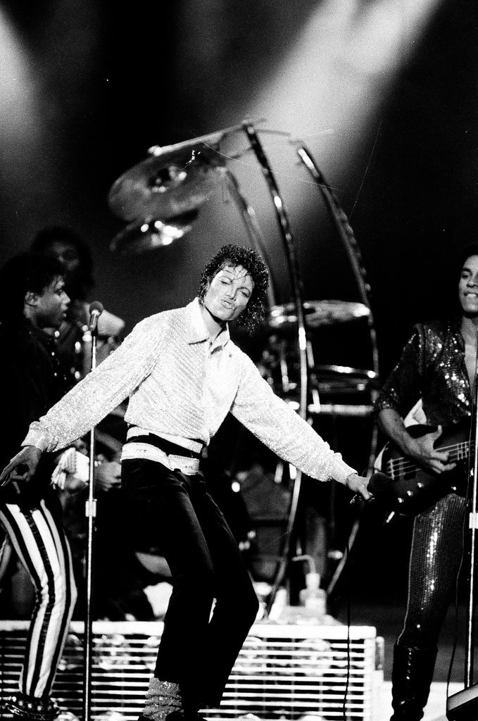 Michael Jackson concert at Comiskey Park - Ringham for Chicago Sun-Times