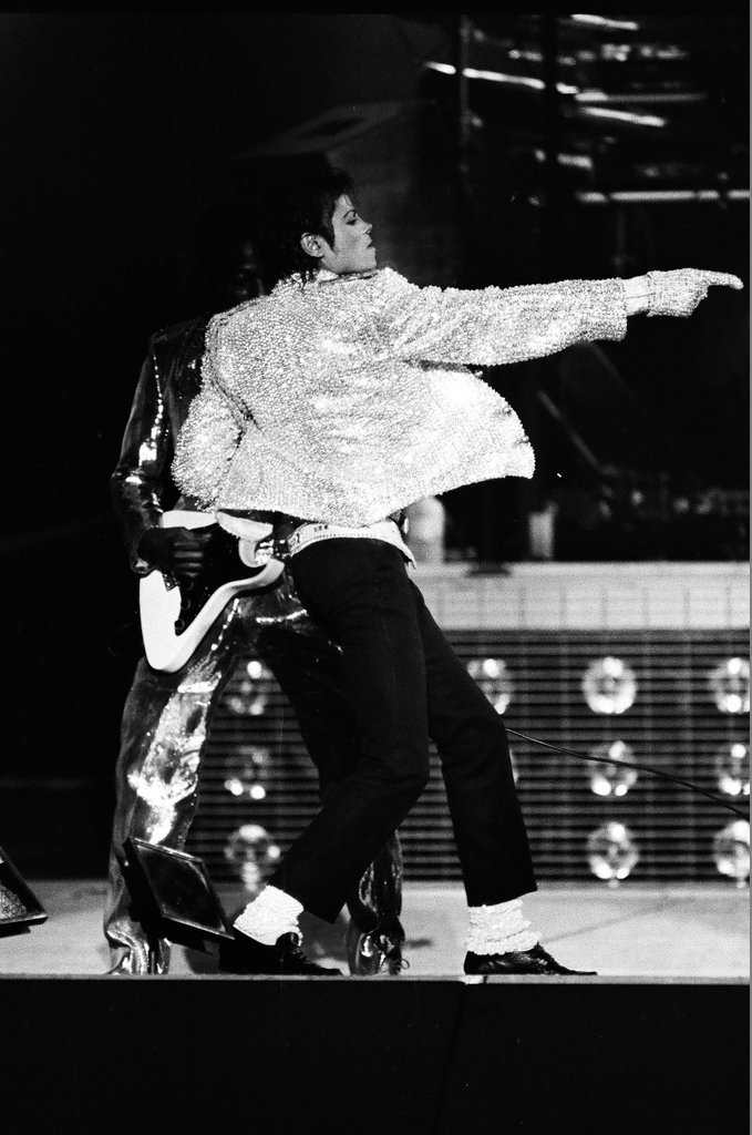 Michael Jackson concert at Comiskey Park - Bob (Robert) Black for Chicago Sun-Times