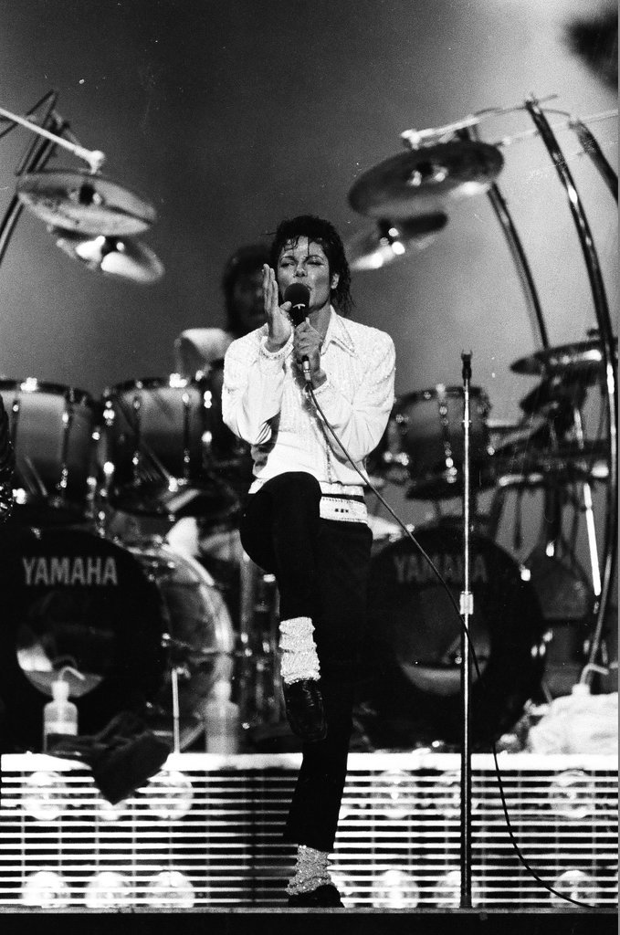 Michael Jackson concert at Comiskey Park - Bob (Robert) Black for Chicago Sun-Times