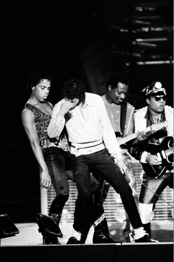 Michael Jackson concert at Comiskey Park - Bob (Robert) Black for Chicago Sun-Times