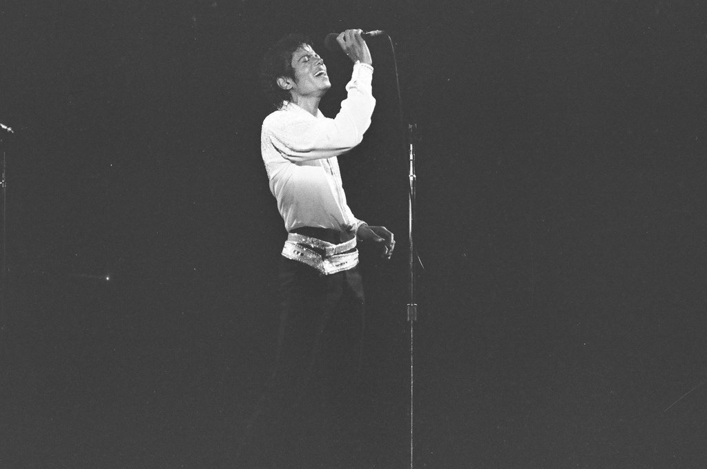 Michael Jackson concert at Comiskey Park - Bob (Robert) Black for Chicago Sun-Times
