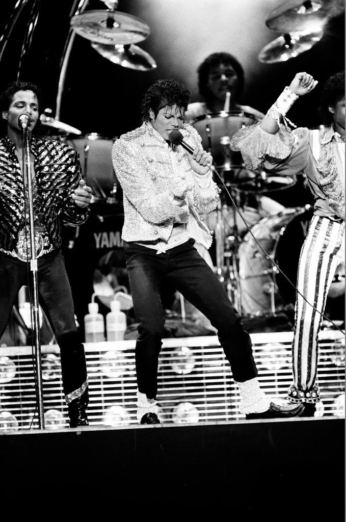 Michael Jackson concert at Comiskey Park - Bob (Robert) Black for Chicago Sun-Times