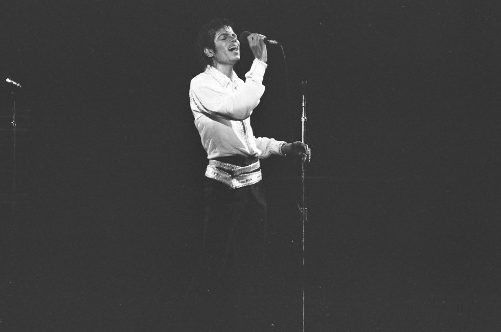 Michael Jackson concert at Comiskey Park - Bob (Robert) Black for Chicago Sun-Times