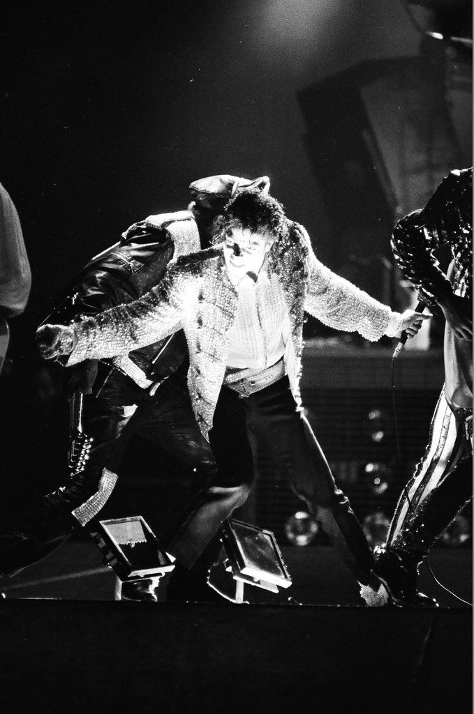 Michael Jackson concert at Comiskey Park - Bob (Robert) Black for Chicago Sun-Times
