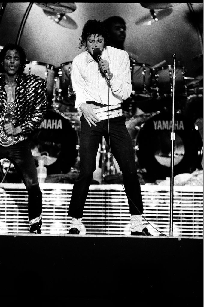 Michael Jackson concert at Comiskey Park - Bob (Robert) Black for Chicago Sun-Times