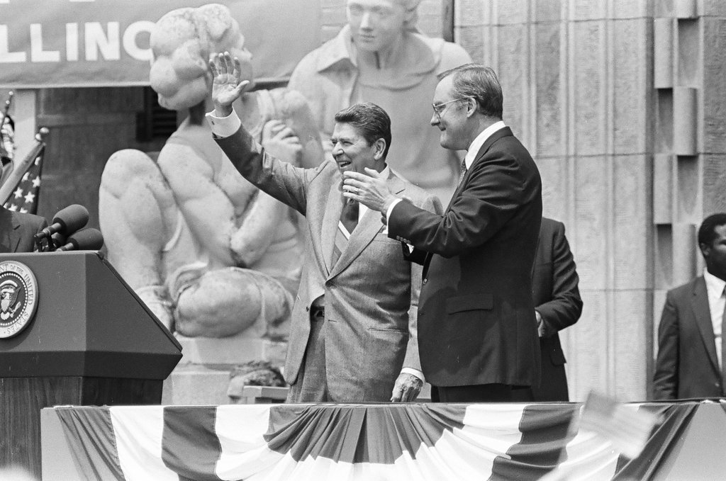 Ronald Reagan speaks at Bloom Township High School - Nancy Stuenkel for Chicago Sun-Times