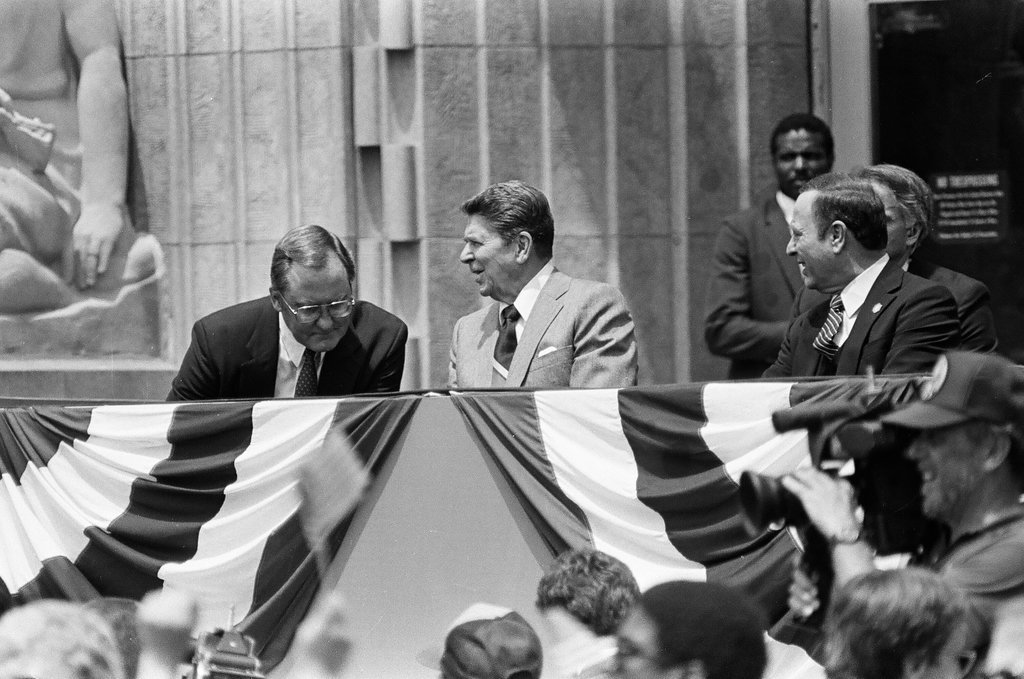 Ronald Reagan speaks at Bloom Township High School - Nancy Stuenkel for Chicago Sun-Times