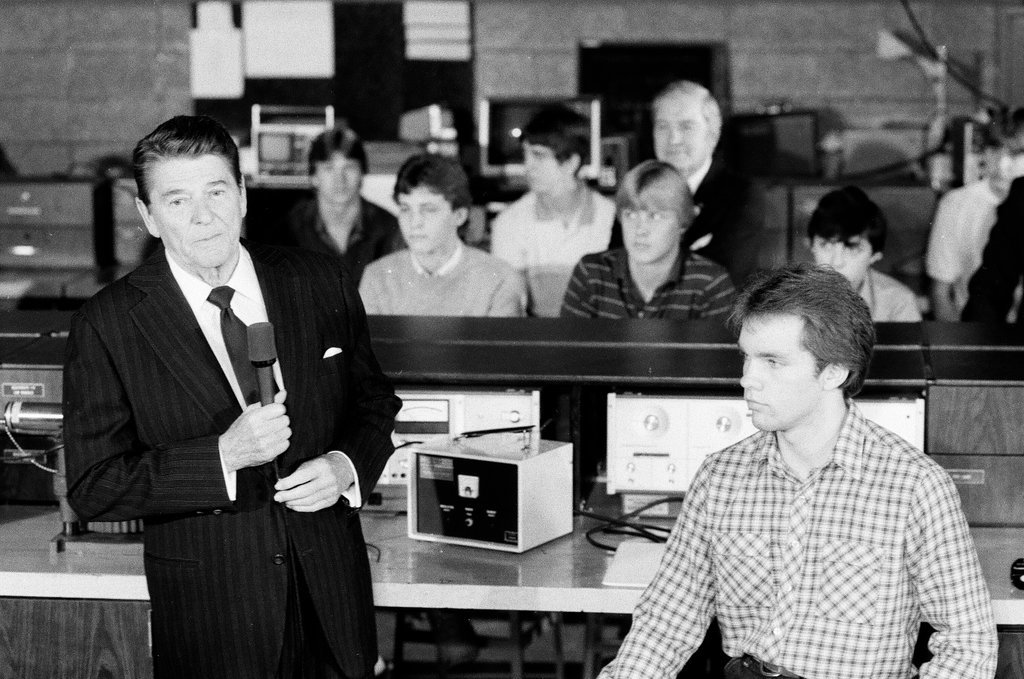 President Ronald Reagan tours WILCO Area Career Center - Al Podgorski for Chicago Sun-Times