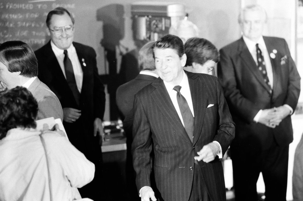 President Ronald Reagan tours WILCO Area Career Center - Al Podgorski for Chicago Sun-Times