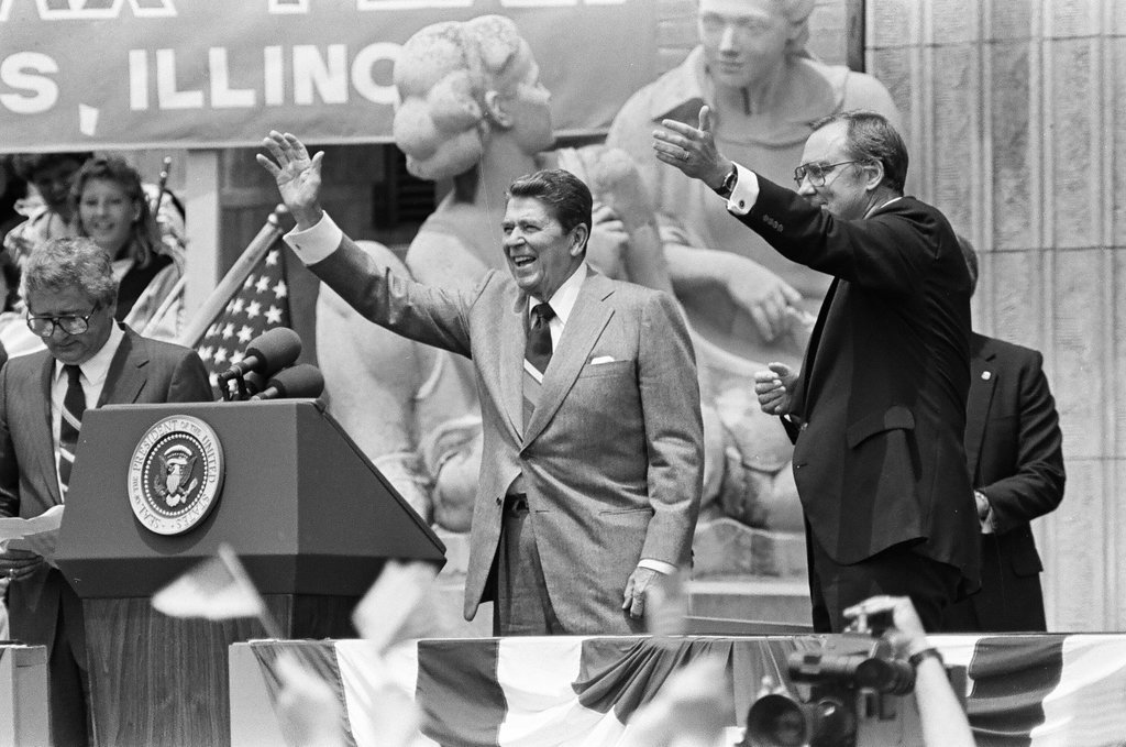 Ronald Reagan speaks at Bloom Township High School - Nancy Stuenkel for Chicago Sun-Times