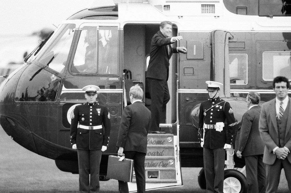 President Ronald Reagan tours WILCO Area Career Center - Al Podgorski for Chicago Sun-Times