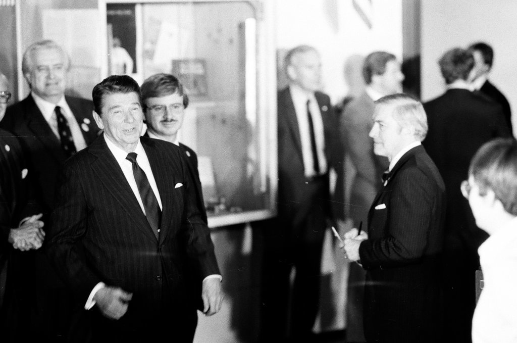 President Ronald Reagan tours WILCO Area Career Center - Al Podgorski for Chicago Sun-Times
