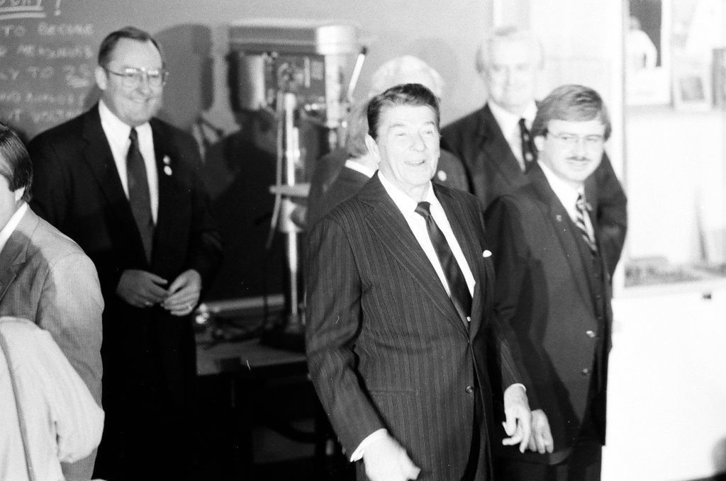President Ronald Reagan tours WILCO Area Career Center - Al Podgorski for Chicago Sun-Times