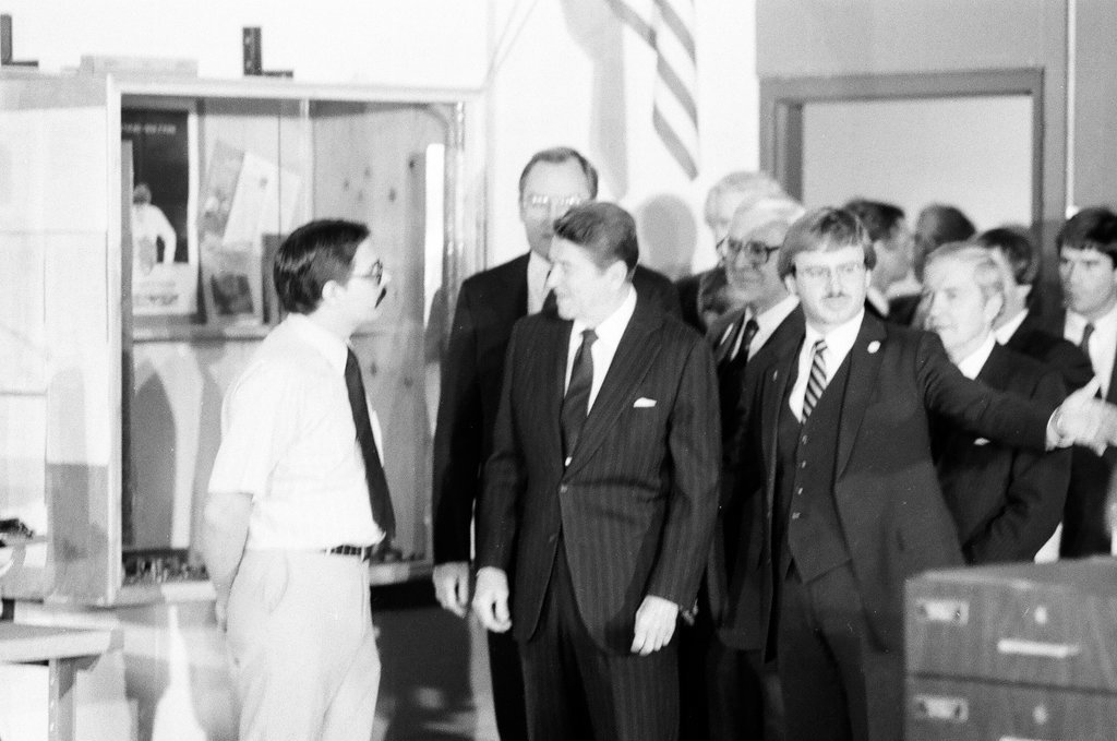 President Ronald Reagan tours WILCO Area Career Center - Al Podgorski for Chicago Sun-Times