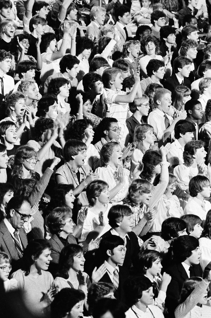 President Ronald Reagan speaks at Bolingbrook High School - Jarvinen for Chicago Sun-Times