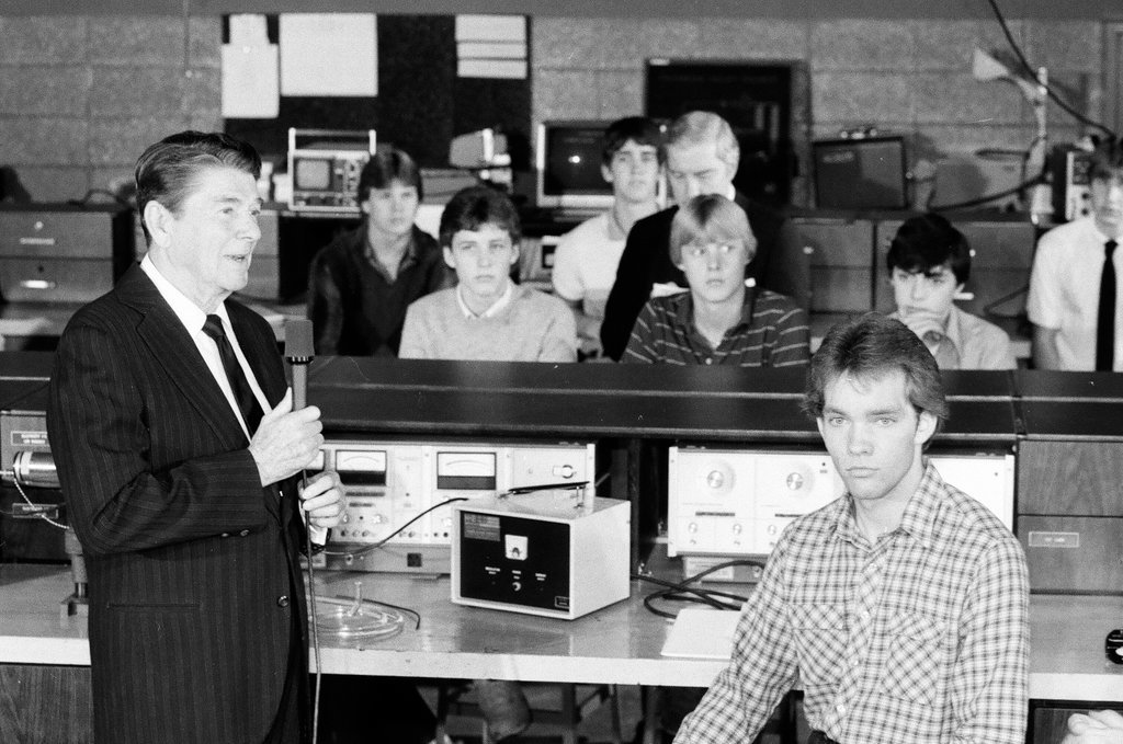 President Ronald Reagan tours WILCO Area Career Center - Al Podgorski for Chicago Sun-Times