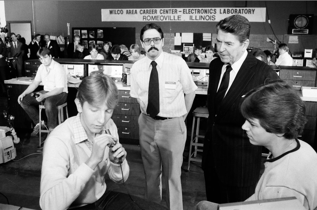 President Ronald Reagan tours WILCO Area Career Center - Al Podgorski for Chicago Sun-Times