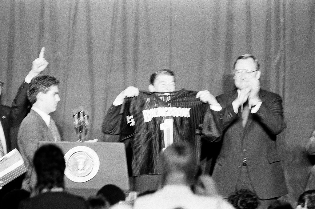 President Ronald Reagan speaks at Bolingbrook High School - Jarvinen for Chicago Sun-Times
