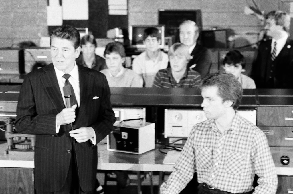 President Ronald Reagan tours WILCO Area Career Center - Al Podgorski for Chicago Sun-Times