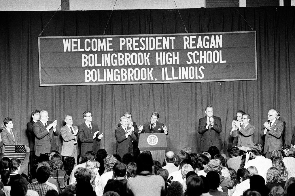 President Ronald Reagan speaks at Bolingbrook High School - Jarvinen for Chicago Sun-Times