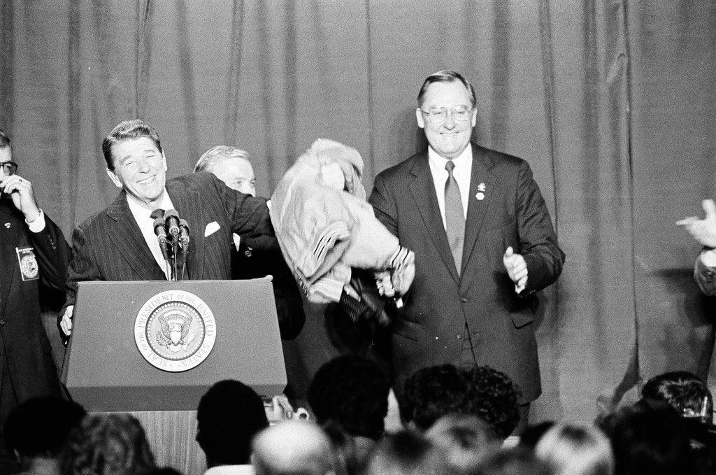 President Ronald Reagan speaks at Bolingbrook High School - Jarvinen for Chicago Sun-Times
