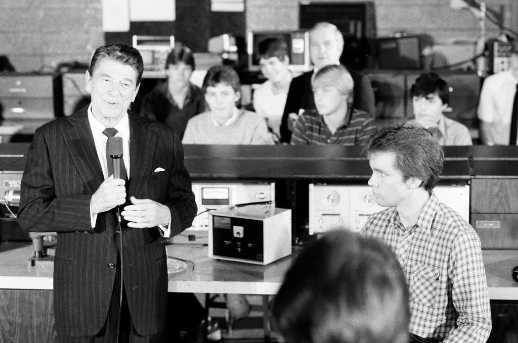 President Ronald Reagan tours WILCO Area Career Center - Al Podgorski for Chicago Sun-Times