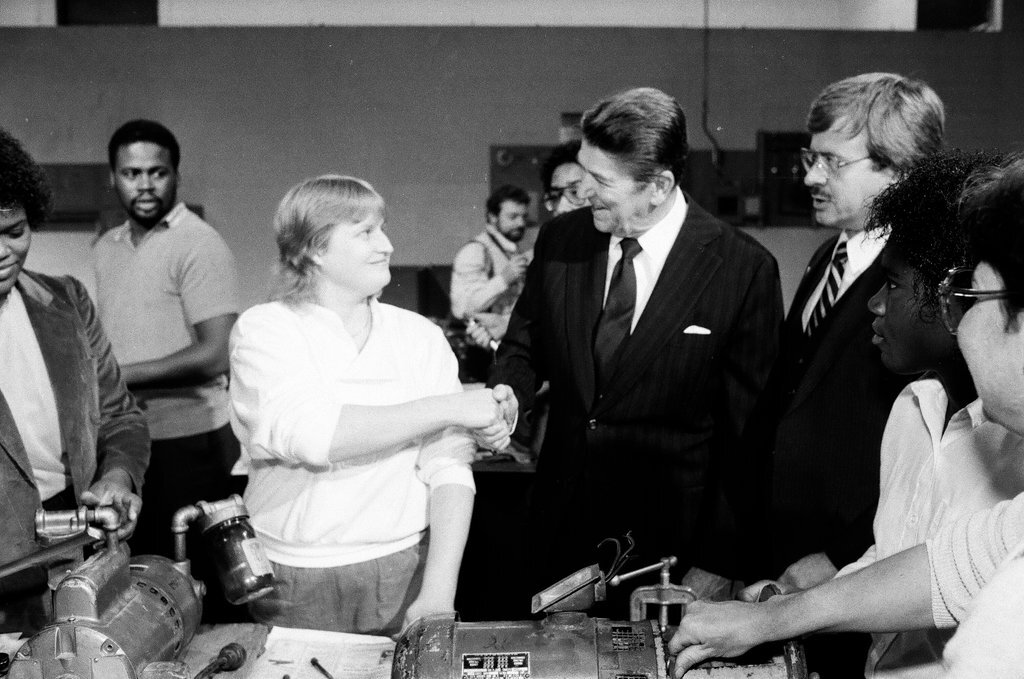 President Ronald Reagan tours WILCO Area Career Center - Al Podgorski for Chicago Sun-Times