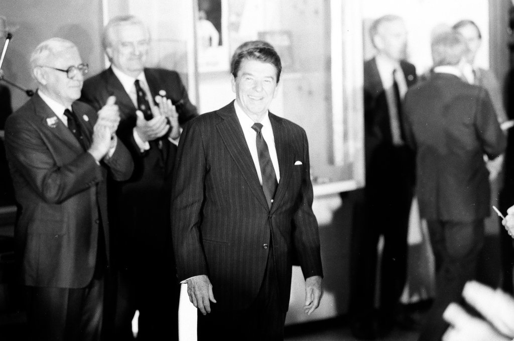 President Ronald Reagan tours WILCO Area Career Center - Al Podgorski for Chicago Sun-Times