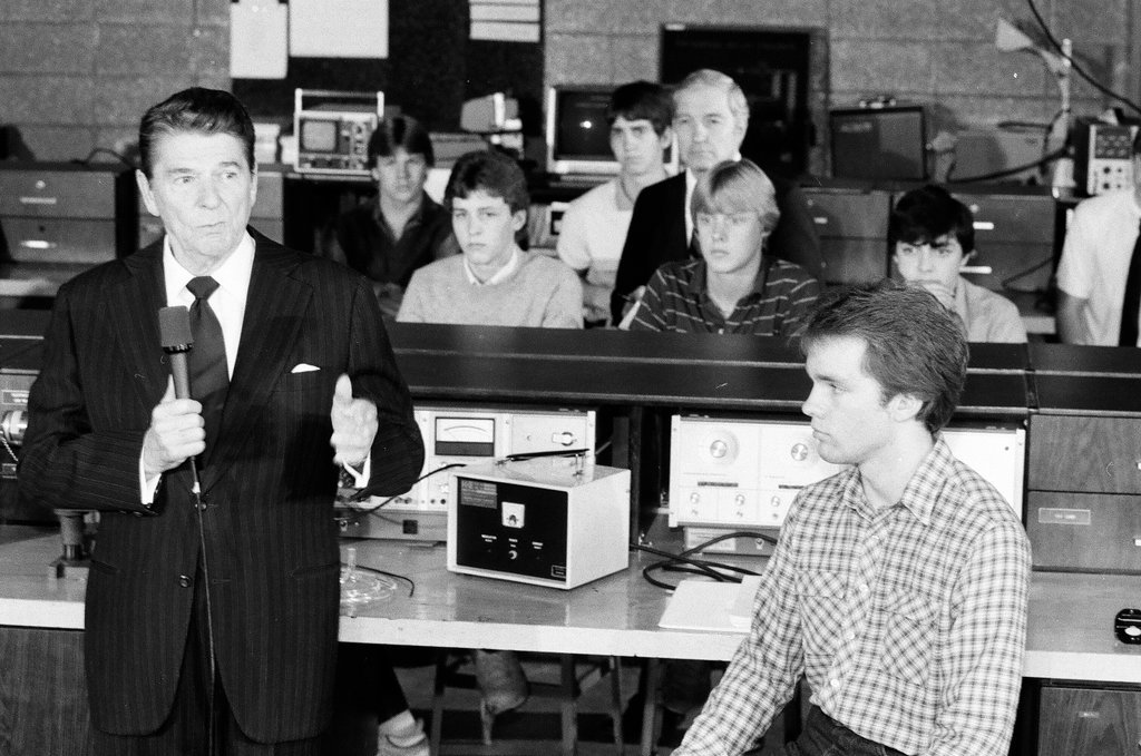 President Ronald Reagan tours WILCO Area Career Center - Al Podgorski for Chicago Sun-Times