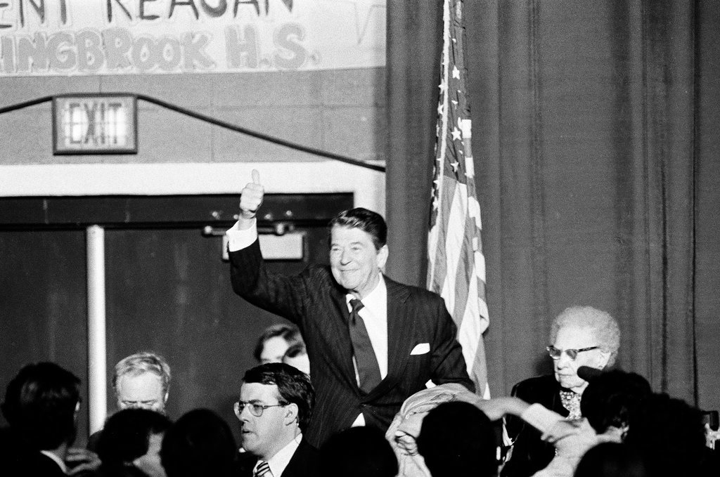 President Ronald Reagan speaks at Bolingbrook High School - Jarvinen for Chicago Sun-Times
