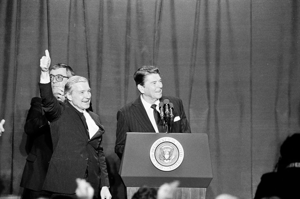 President Ronald Reagan speaks at Bolingbrook High School - Jarvinen for Chicago Sun-Times