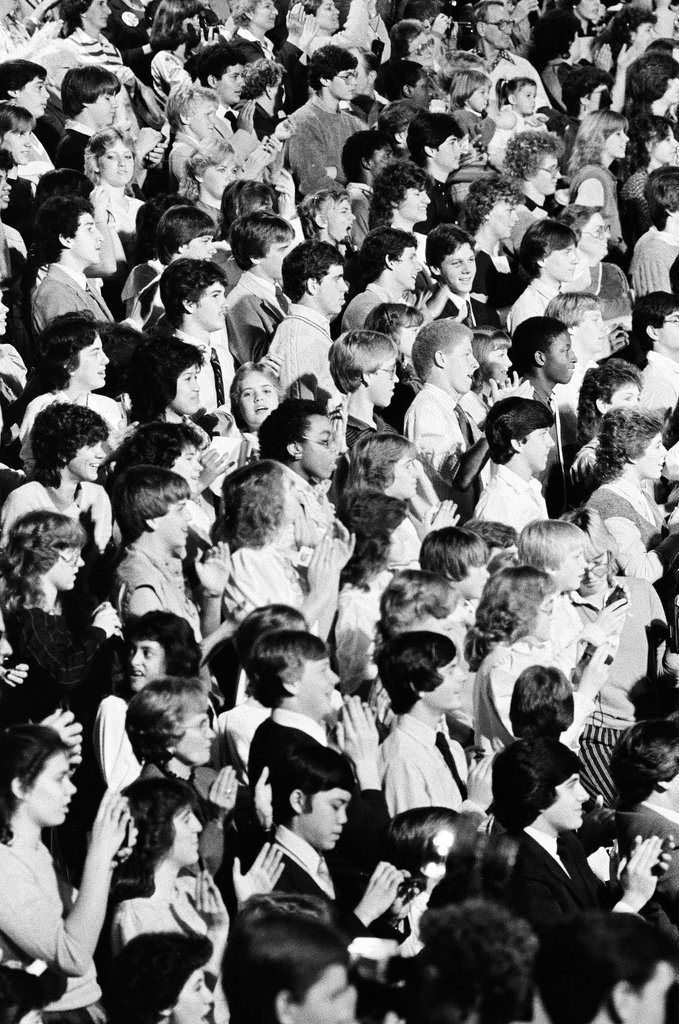 President Ronald Reagan speaks at Bolingbrook High School - Jarvinen for Chicago Sun-Times