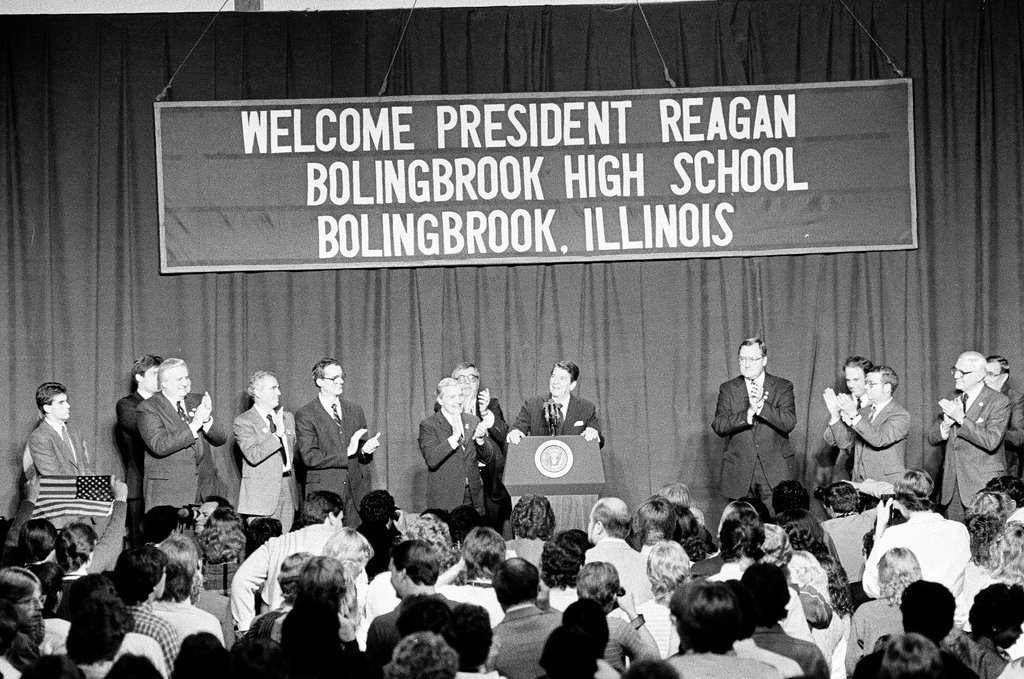 President Ronald Reagan speaks at Bolingbrook High School - Jarvinen for Chicago Sun-Times