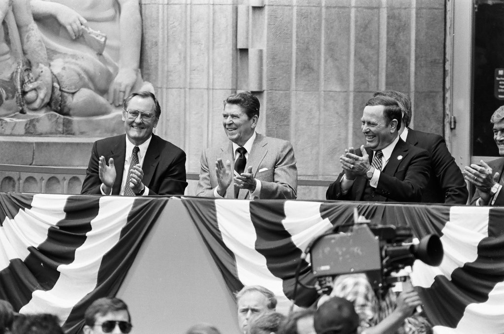 Ronald Reagan speaks at Bloom Township High School - Jarvinen for Chicago Sun-Times