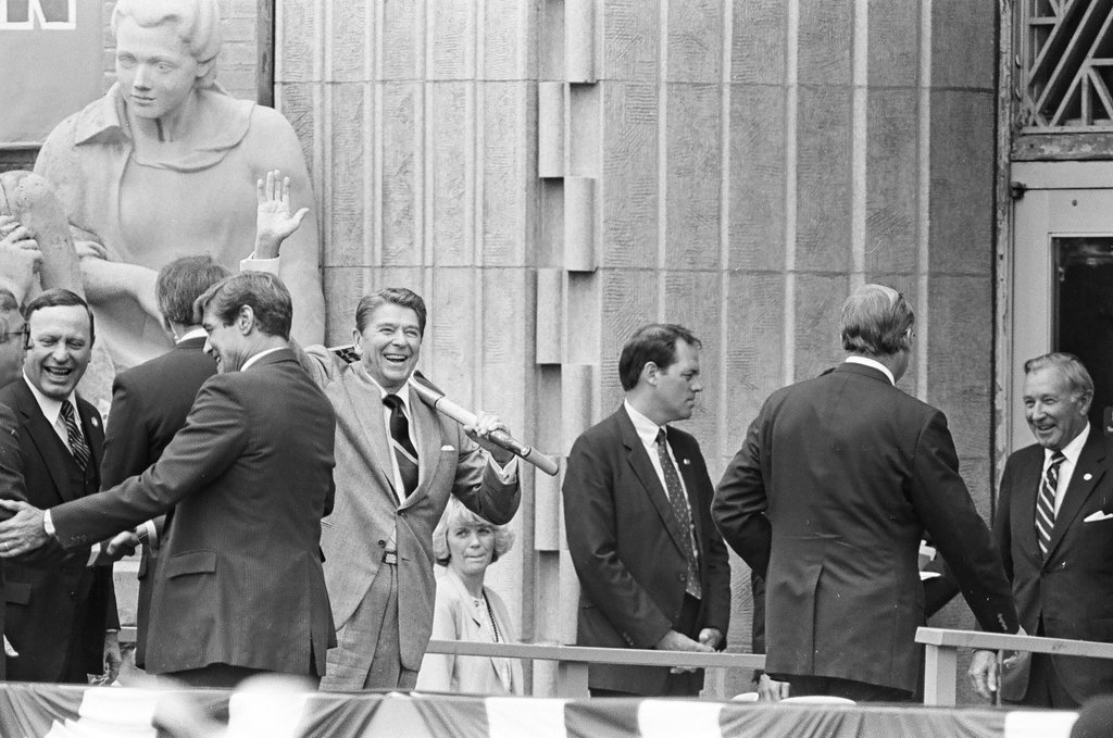 Ronald Reagan speaks at Bloom Township High School - Jarvinen for Chicago Sun-Times
