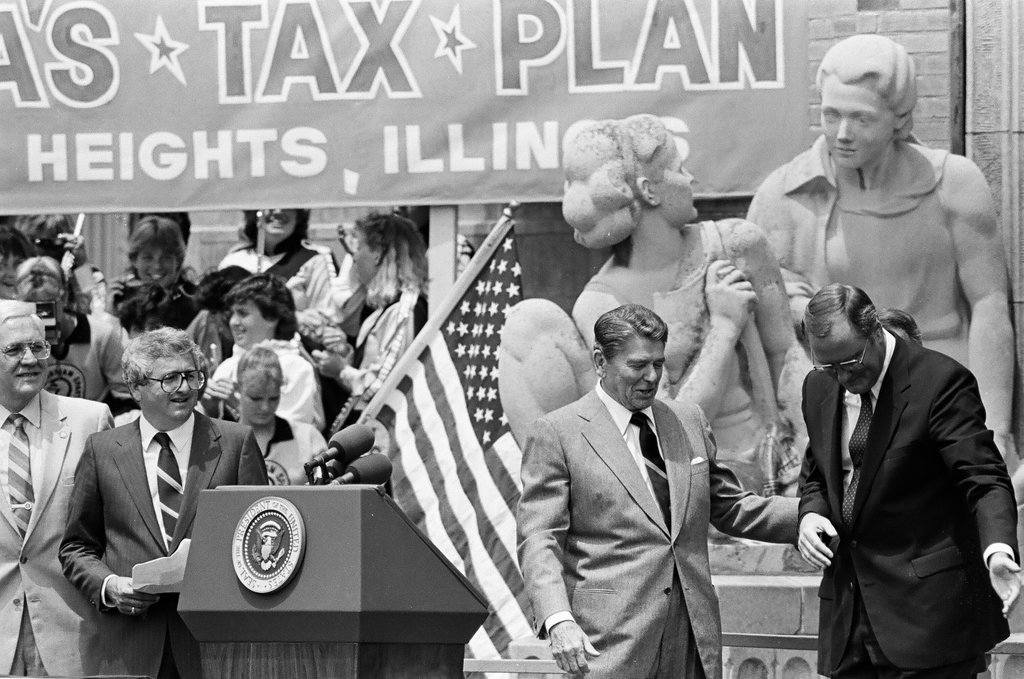 Ronald Reagan speaks at Bloom Township High School - Jarvinen for Chicago Sun-Times