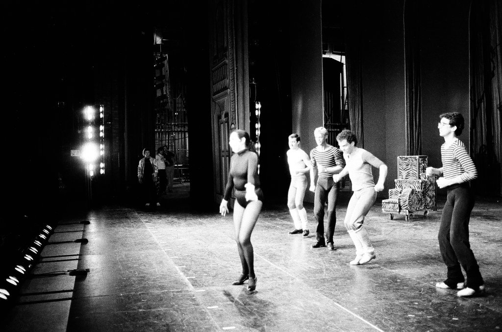 Mickey Rooney attends Sugar Babies rehearsal - Reeve for Chicago Sun-Times