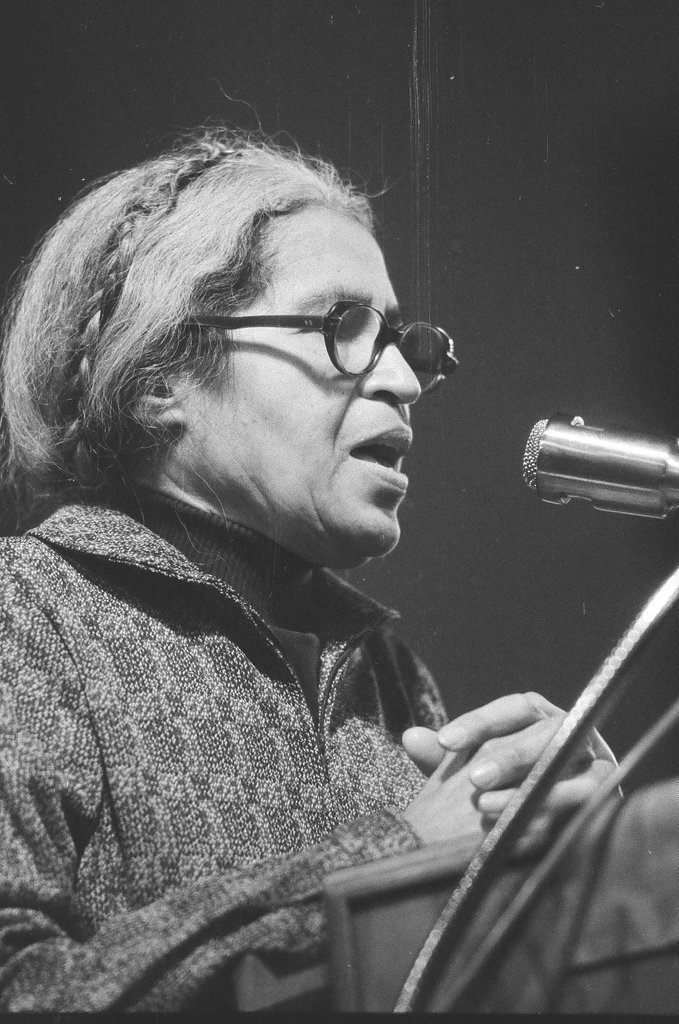 Rosa Parks speaks at St. Martin Catholic Church - Chuck (Charles) Kirman for Chicago Sun-Times