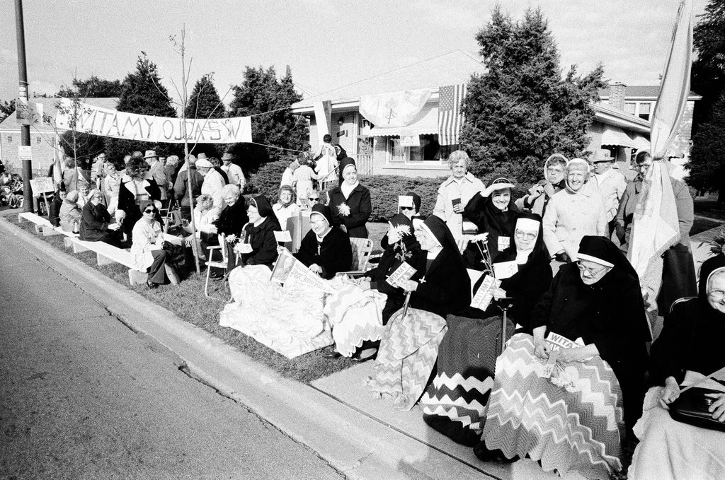 Pope John Paul II motorcade - Jim Frost for Chicago Sun-Times