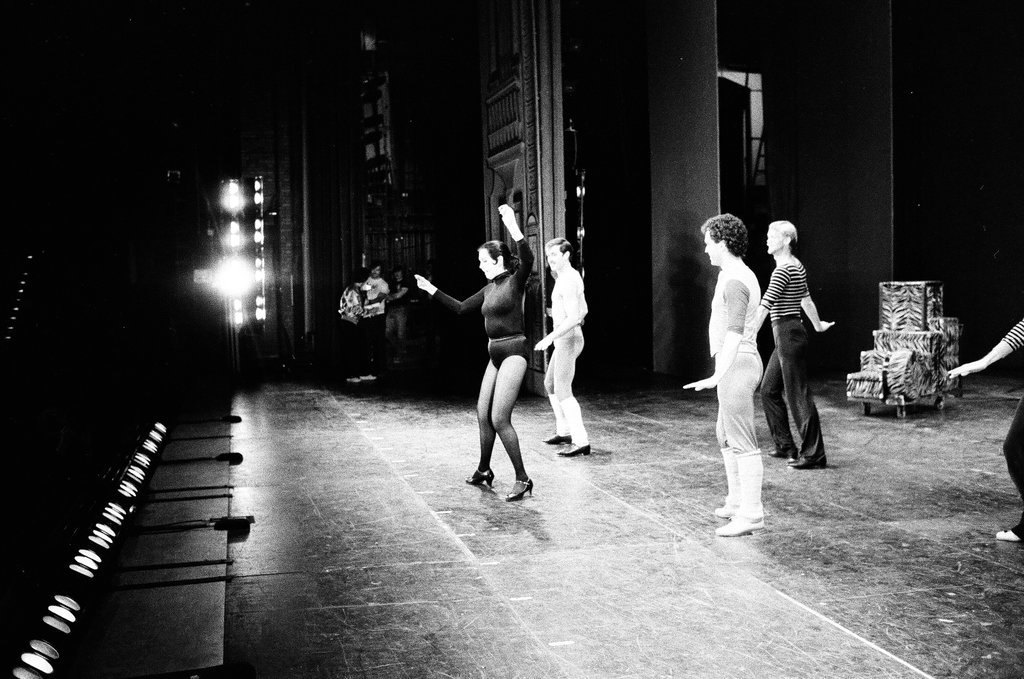 Mickey Rooney attends Sugar Babies rehearsal - Reeve for Chicago Sun-Times