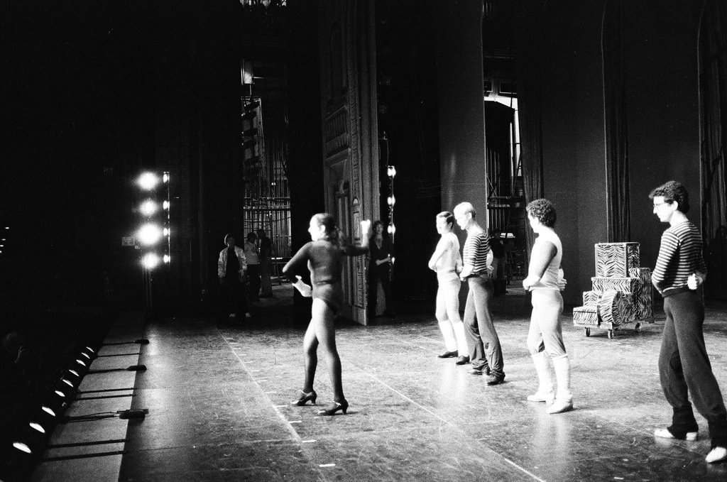 Mickey Rooney attends Sugar Babies rehearsal - Reeve for Chicago Sun-Times
