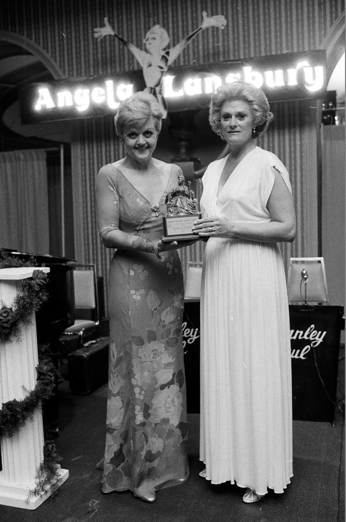 Angela Lansbury at Sarah Siddons Society party - Jim Mescall for Chicago Sun-Times