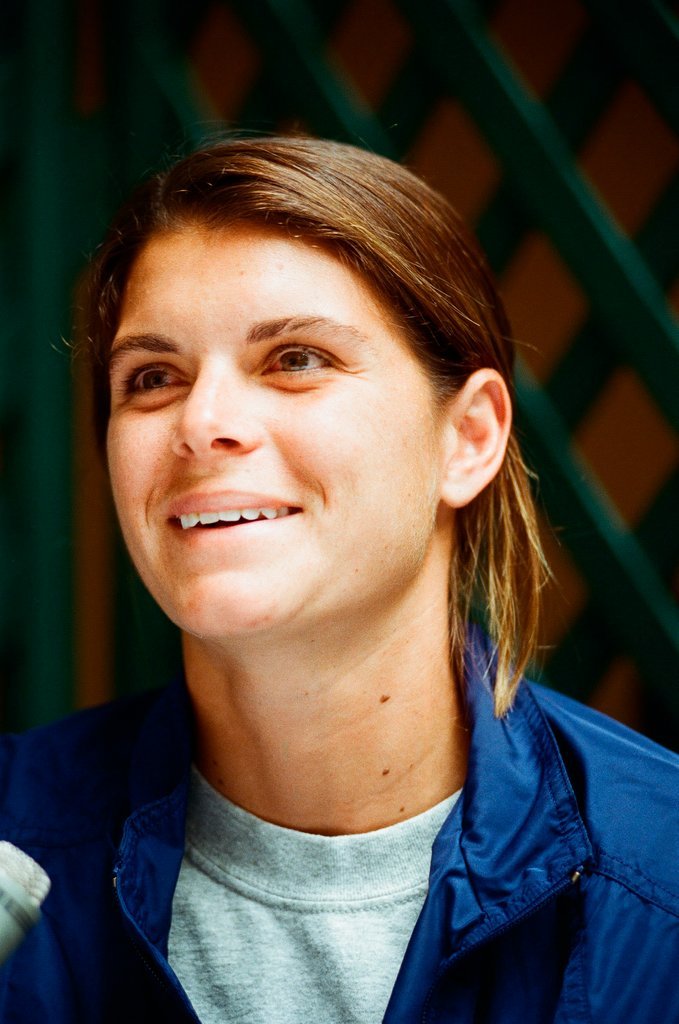 Mia Hamm and teammates at media gathering - Rich Hein for Chicago Sun-Times