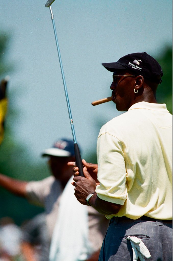 Jack Nickalus, Michael Jordan and others in the Ameritech Senior Open - Chicago Sun-Times